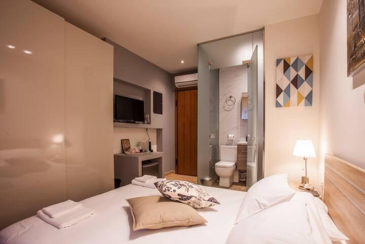 Facadoro Apartments Athens Luaran gambar