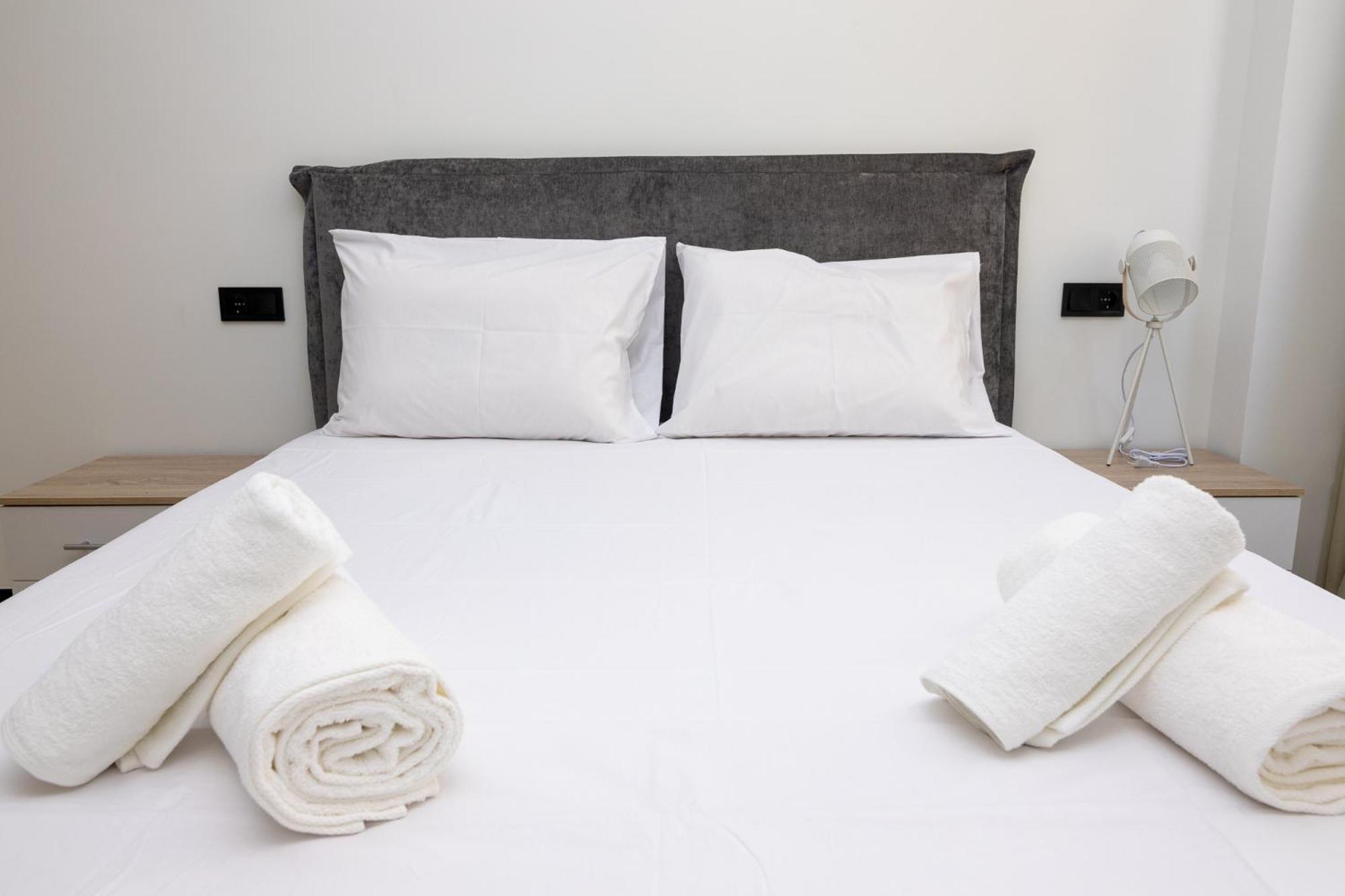 Facadoro Apartments Athens Luaran gambar